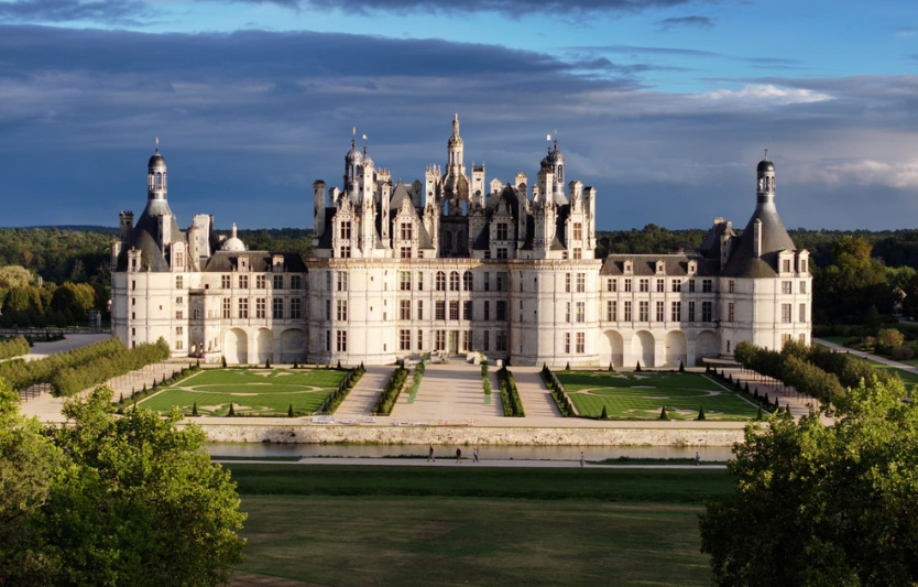 Le mystère des 365 cheminées des châteaux